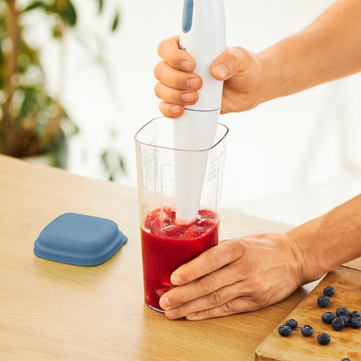 Rotho\u0020shaker\u0020met\u0020pers\u00201\u0020l\u0020loft\u0020horizon\u0020blauw Rotho\u0020shaker\u0020met\u0020pers\u00201\u0020l\u0020loft\u0020horizon\u0020blauw