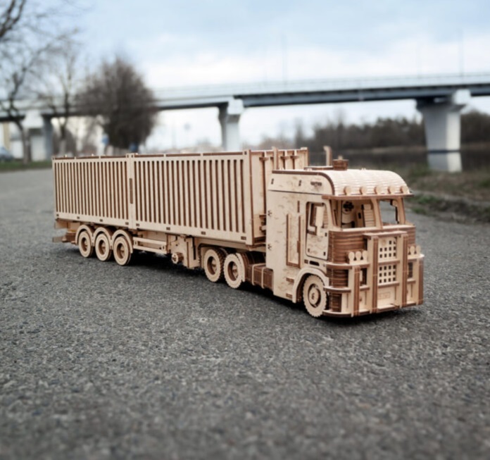 Eco\u0020Wood\u00203D\u0020Houten\u0020Puzzel\u0020Truck\u0020\u201CRoad\u0020King\u201D\u0020met\u0020Container\u002DSemitrailer\u0020Modelbouw Eco\u0020Wood\u00203D\u0020Houten\u0020Puzzel\u0020Truck\u0020\u201CRoad\u0020King\u201D\u0020met\u0020Container\u002DSemitrailer\u0020Modelbouw