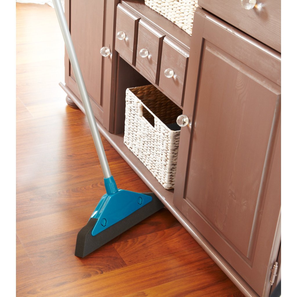 Leifheit\u002055243\u0020Soft\u0020and\u0020Easy\u0020Schuimrubber\u002DBezem\u002034\u0020cm\u0020met\u0020Telescoopsteel\u0020Blauw\u002FZilver Leifheit\u002055243\u0020Soft\u0020and\u0020Easy\u0020Schuimrubber\u002DBezem\u002034\u0020cm\u0020met\u0020Telescoopsteel\u0020Blauw\u002FZilver