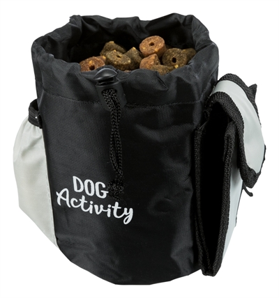 TRIXIE\u0020SNACKZAKJE\u0020BAGGY\u0020ZWART\u0020\u002F\u0020GRIJS\u002010X10X15\u0020CM\u00203\u0020ST