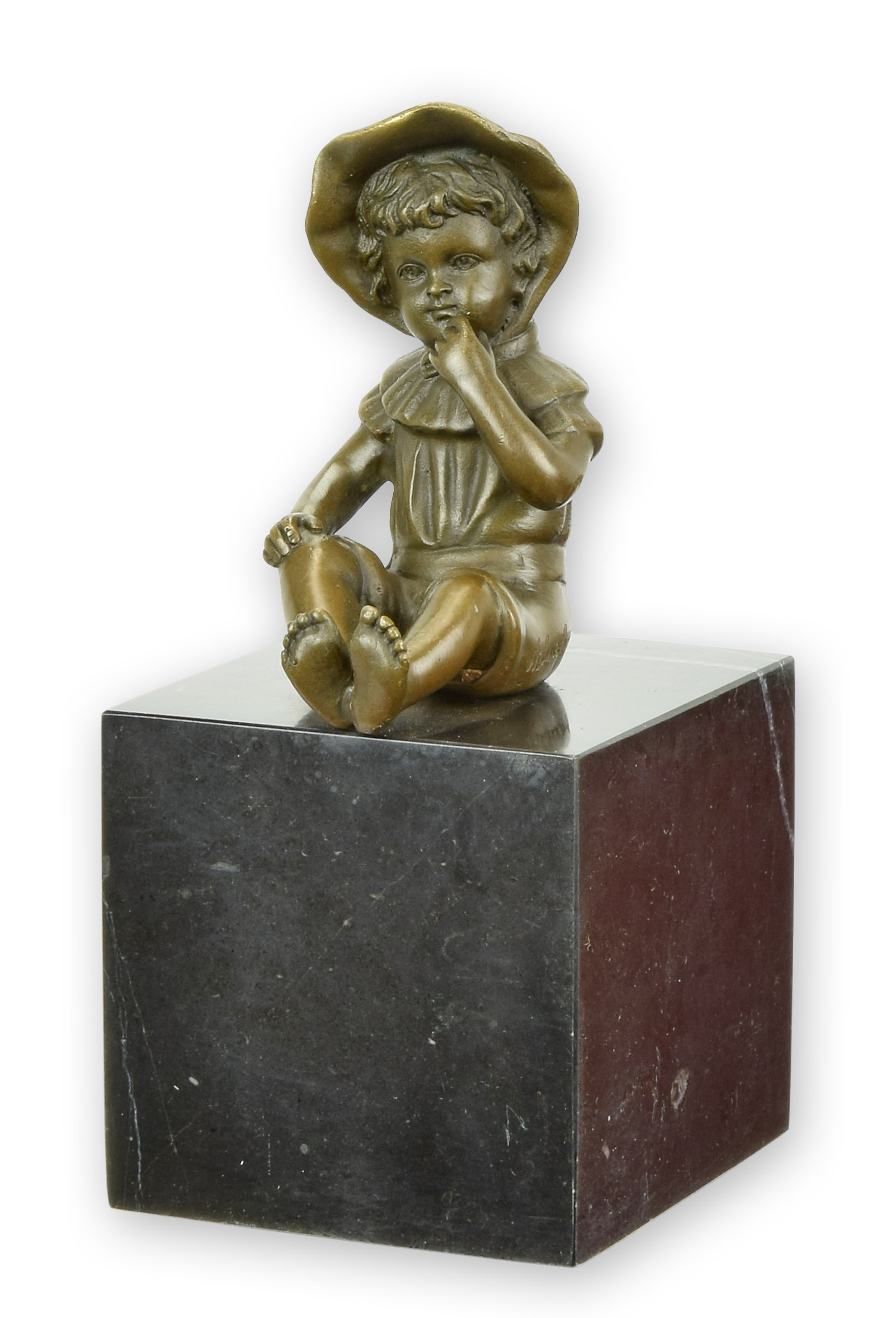 A\u0020BRONZE\u0020SCULPTURE\u0020OF\u0020A\u0020LITTLE\u0020GIRL\u0020SITTING