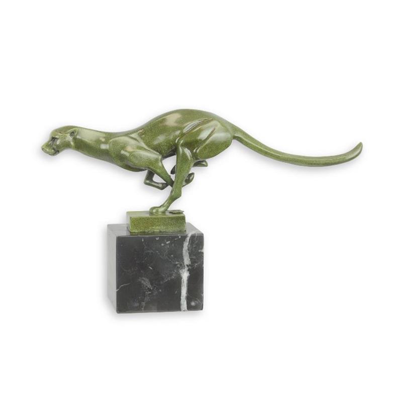 A\u0020BRONZE\u0020SCULPTURE\u0020OF\u0020A\u0020RUNNING\u0020COUGAR