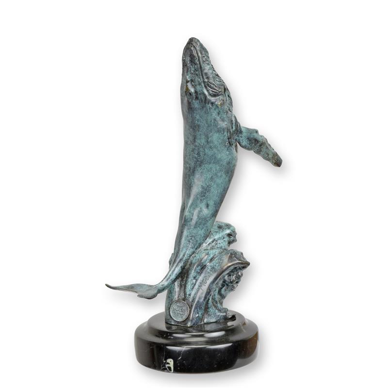 A\u0020BRONZE\u0020SCULPTURE\u0020OF\u0020A\u0020BREACHING\u0020HUMPBACK\u0020WHALE