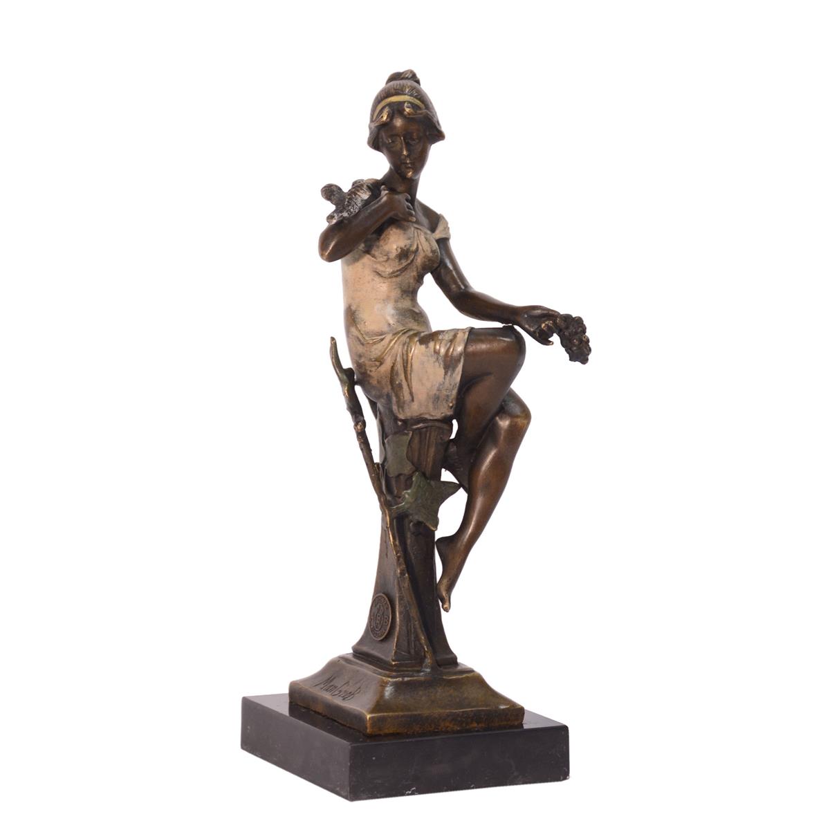 A\u0020BRONZE\u0020ART\u0020NOUVEAU\u0020SCULPTURE\u0020OF\u0020SITTING\u0020LADY