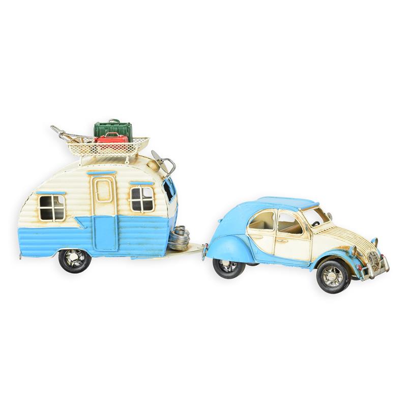 A\u0020TIN\u0020MODEL\u0020OF\u0020A\u00202CV\u0020WITH\u0020CARAVAN