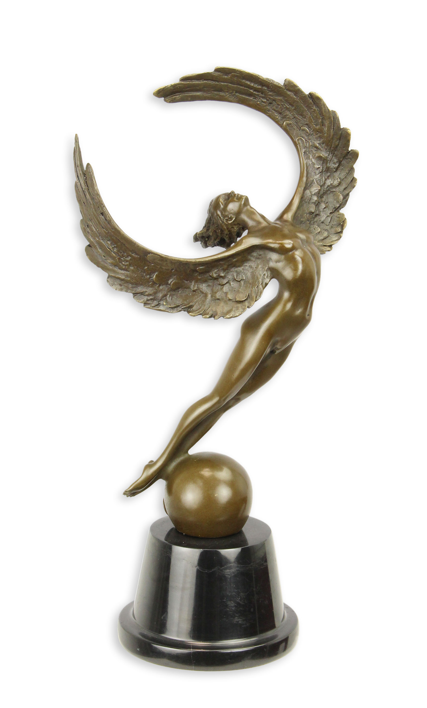 EEN\u0020BRONZEN\u0020BEELD\u0020VAN\u0020DE\u0020OPKOMENDE\u0020DAG