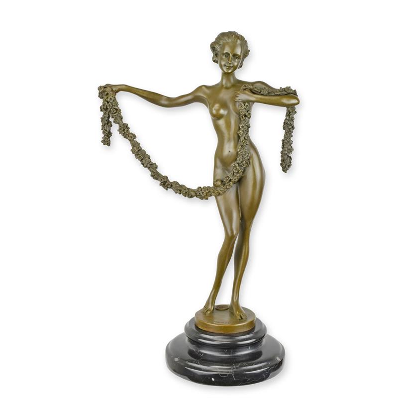 A\u0020BRONZE\u0020SCULPTURE\u0020OF\u0020A\u0020WOMAN\u0020WITH\u0020A\u0020FLOWER\u0020LINE