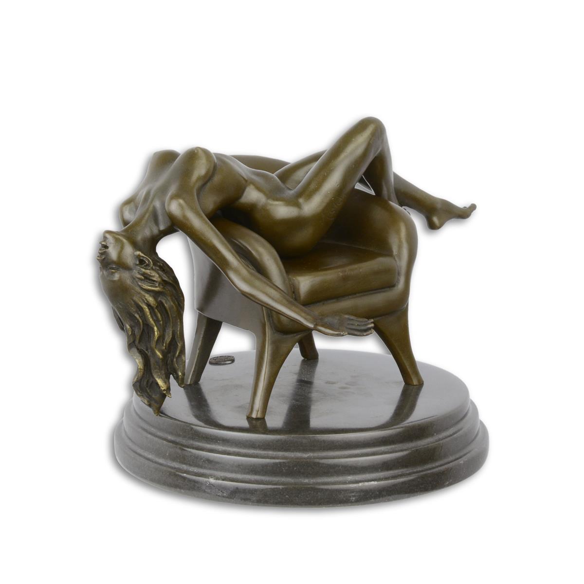 AN\u0020EROTIC\u0020BRONZE\u0020SCULPTURE\u0020OF\u0020A\u0020RECLINING\u0020FEMALE\u0020NUDE