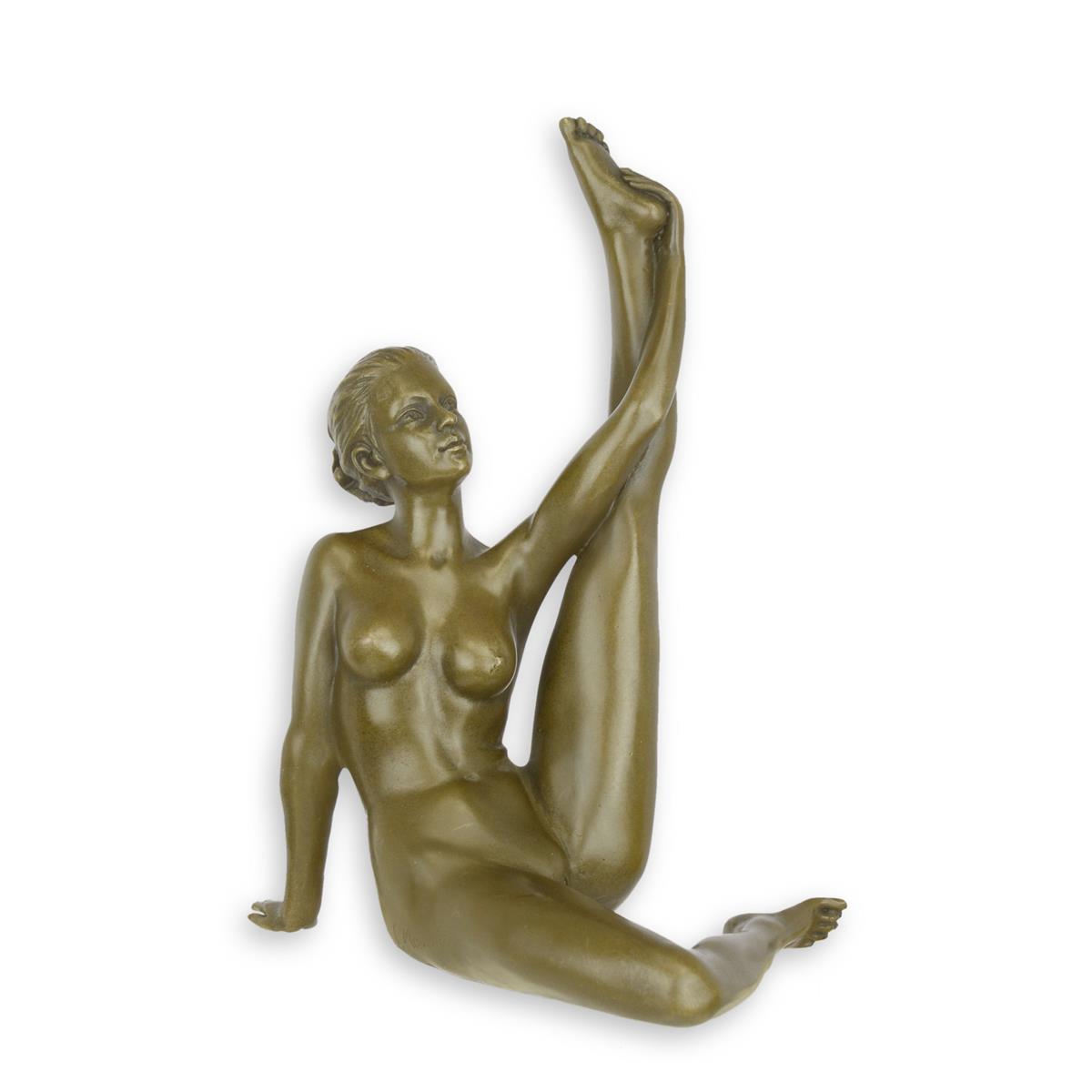 A\u0020BRONZE\u0020SCULPTURE\u0020OF\u0020A\u0020NAKED\u0020WOMAN\u0020WITH\u0020LEG\u0020UP