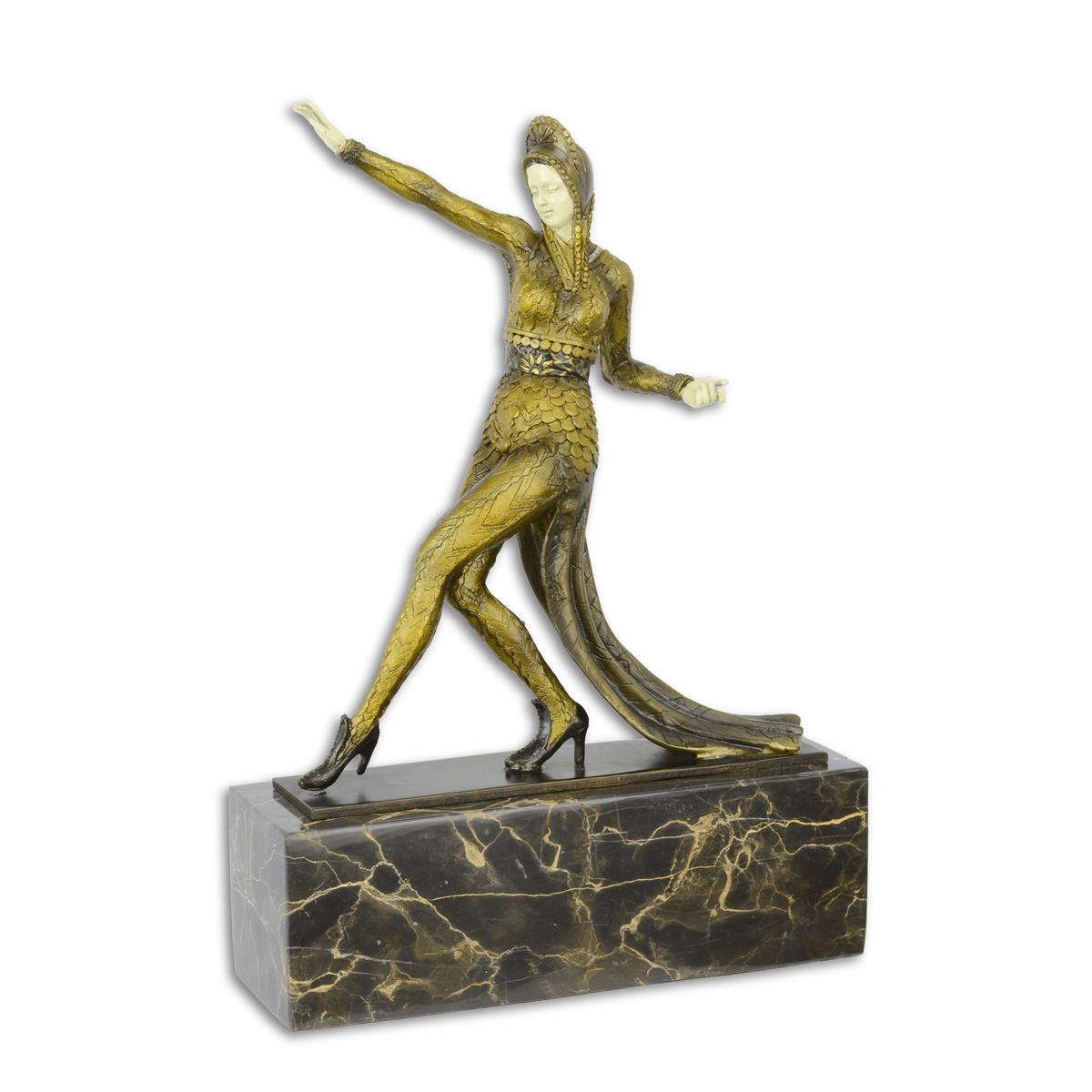 A\u0020BRONZE\u0020SCULPTURE\u0020OF\u0020A\u0020CAUCASIAN\u0020DANCER