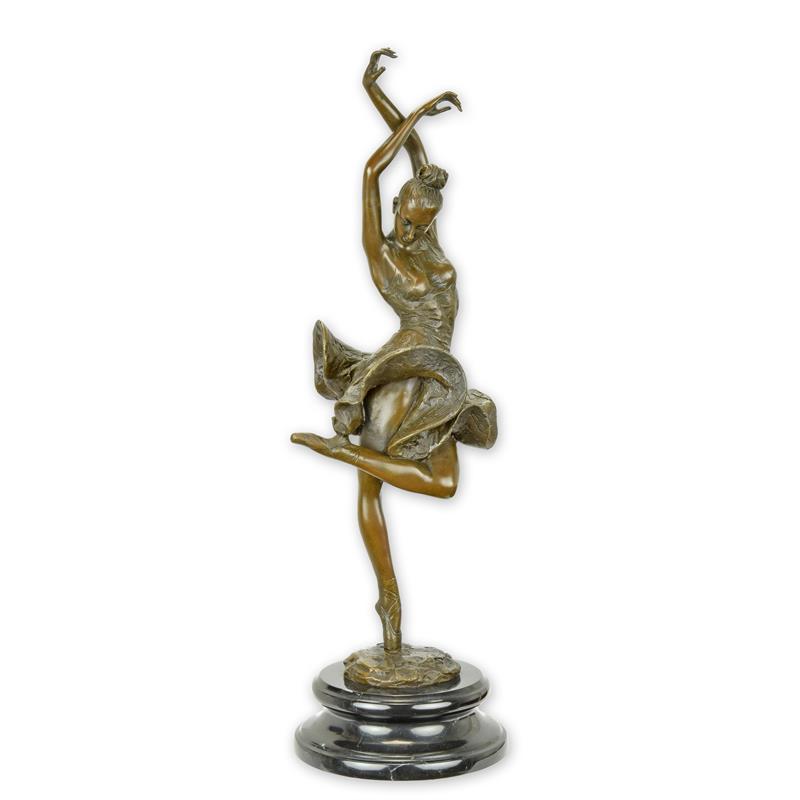 A\u0020BRONZE\u0020SCULPTURE\u0020OF\u0020A\u0020BALLERINA