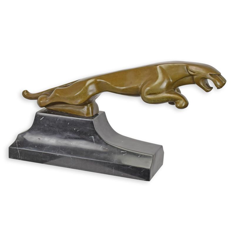 A\u0020BRONZE\u0020SCULPTURE\u0020OF\u0020A\u0020JAGUAR