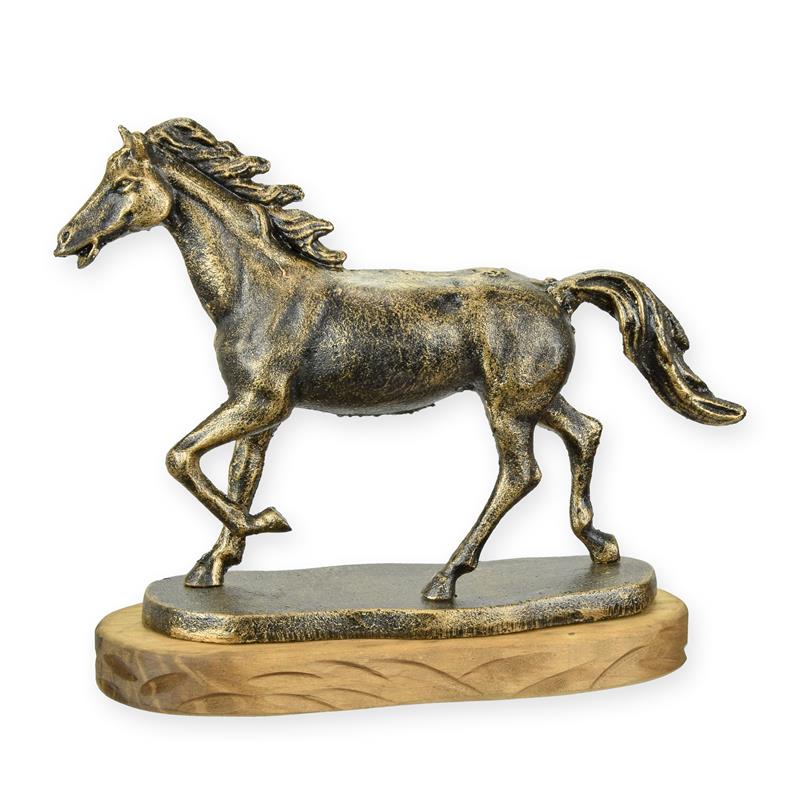 A\u0020CAST\u0020IRON\u0020FIGURINE\u0020OF\u0020A\u0020HORSE