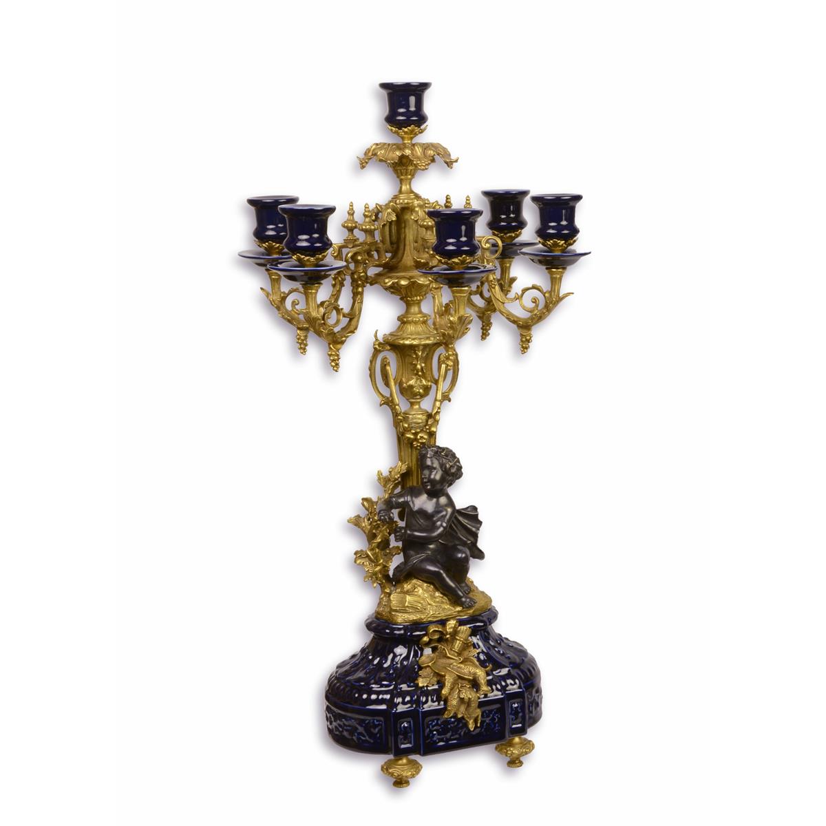 A\u0020PORCELAIN\u0020MOUNTED\u0020SIX\u002DLIGHT\u0020BRONZE\u0020CANDELABRUM
