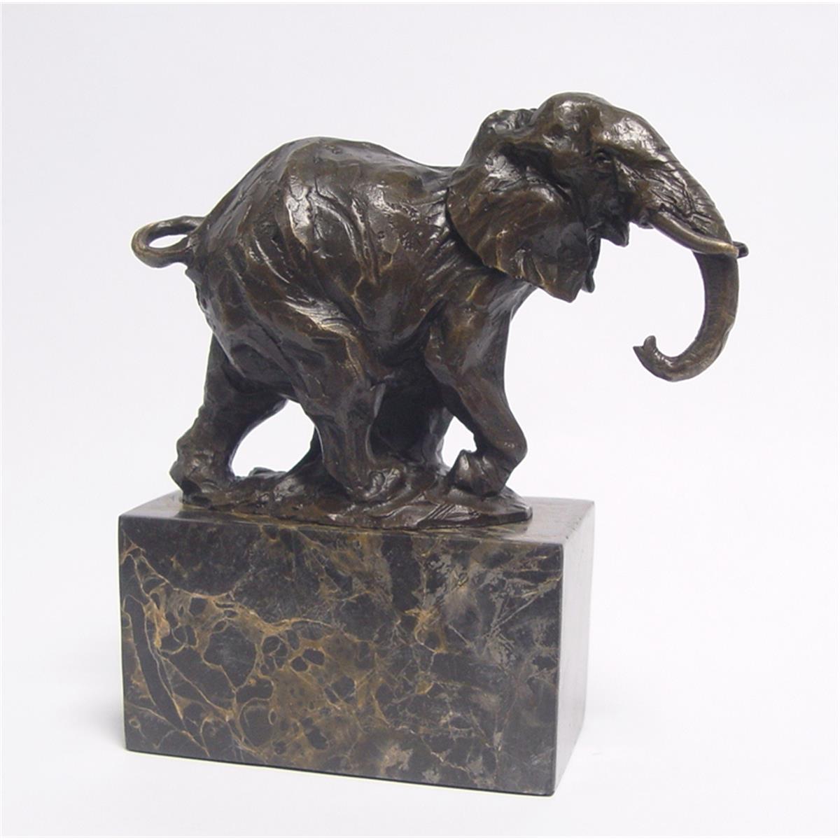 A\u0020BRONZE\u0020SCULPTURE\u0020OF\u0020A\u0020WALKING\u0020ELEPHANT