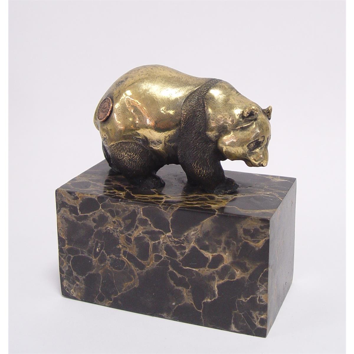 A\u0020BRONZE\u0020SCULPTURE\u0020OF\u0020A\u0020PANDA