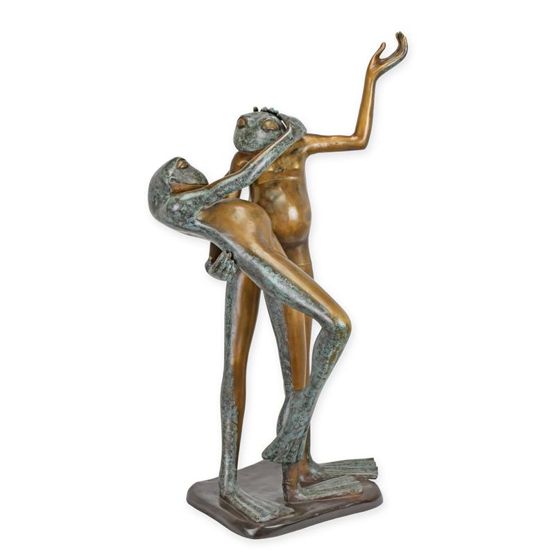 A\u0020BRONZE\u0020SCULPTURE\u0020OF\u0020TWO\u0020DANCING\u0020FROGS