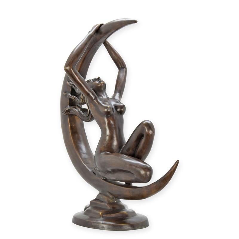 BRONZEN\u0020SCULPTUUR\u0020VAN\u0020EEN\u0020VROUWELIJK\u0020NAAKT\u0020ZITTEND\u0020IN\u0020MAAN