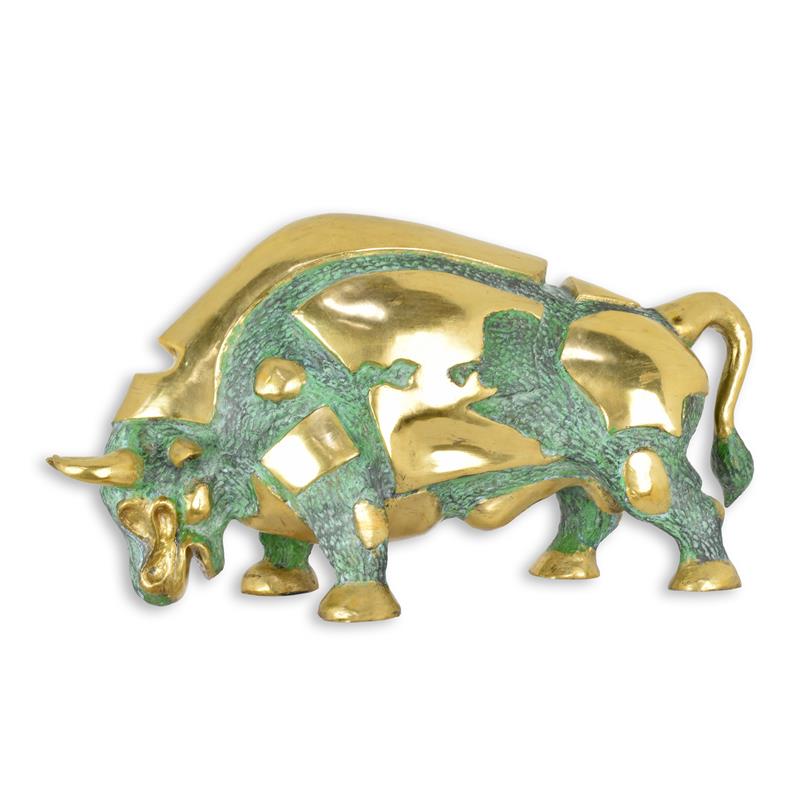A\u0020MODERNIST\u0020BRONZE\u0020SCULPTURE\u0020OF\u0020A\u0020BULL\u0020\u002D\u0020GREEN\u0020AND\u0020GOLD