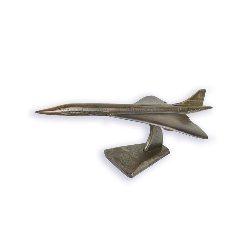 A\u0020CAST\u0020IRON\u0020MODEL\u0020OF\u0020THE\u0020CONCORDE