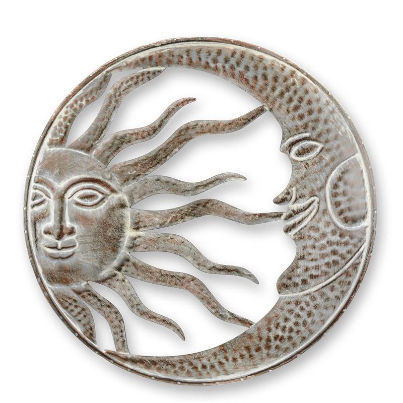 AN\u0020IRON\u0020WALL\u0020DECORATION\u0020OF\u0020THE\u0020SUN\u0020AND\u0020MOON