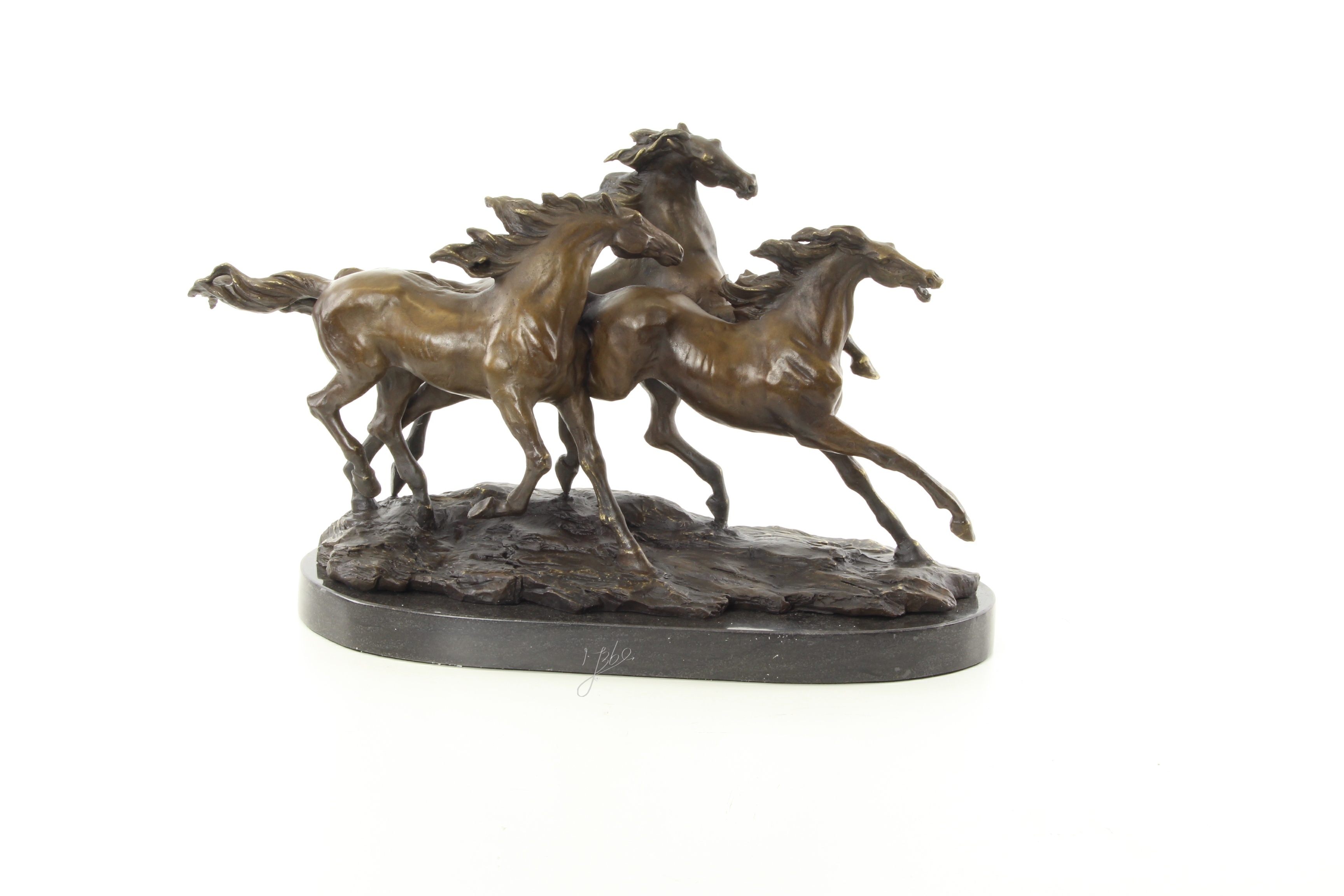 A\u0020BRONZE\u0020GROUP\u0020OF\u00203\u0020GALLOPING\u0020HORSES