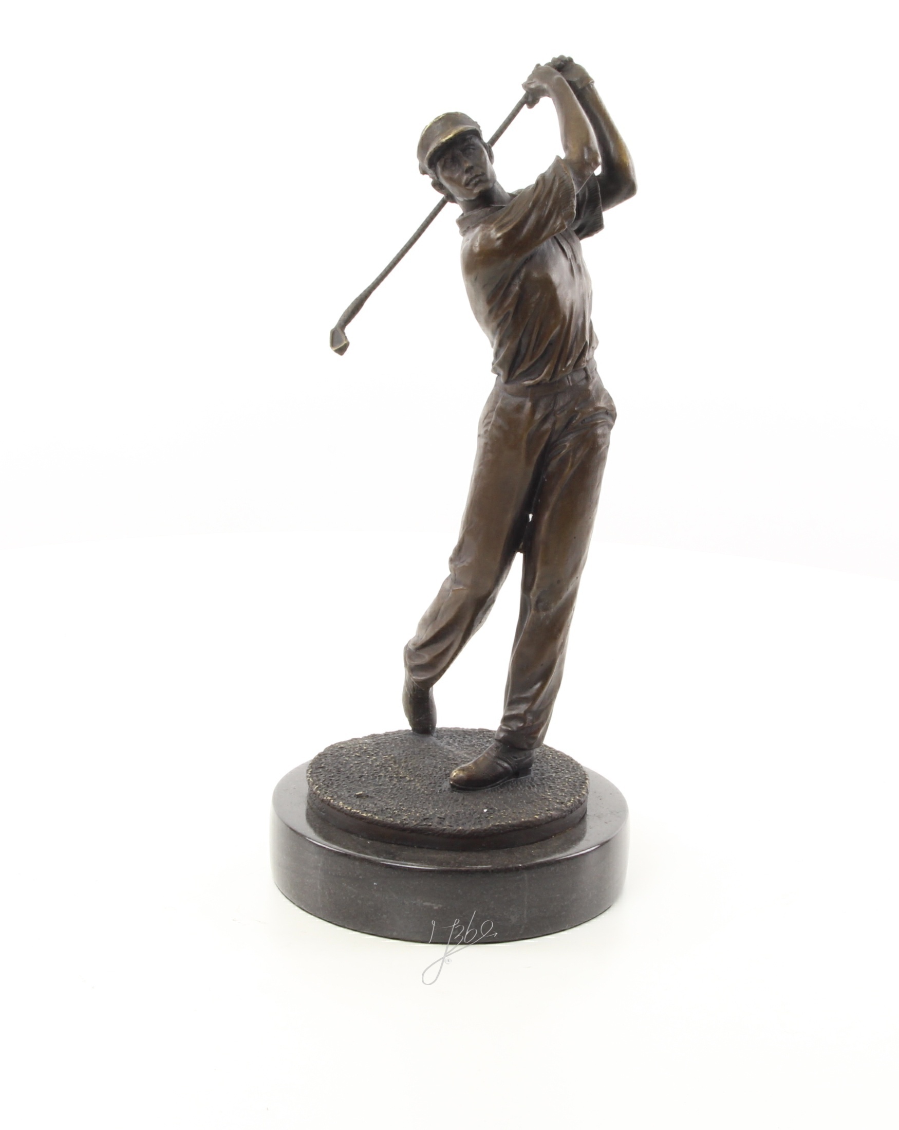 A\u0020BRONZE\u0020SCULPTURE\u0020OF\u0020A\u0020GOLFER