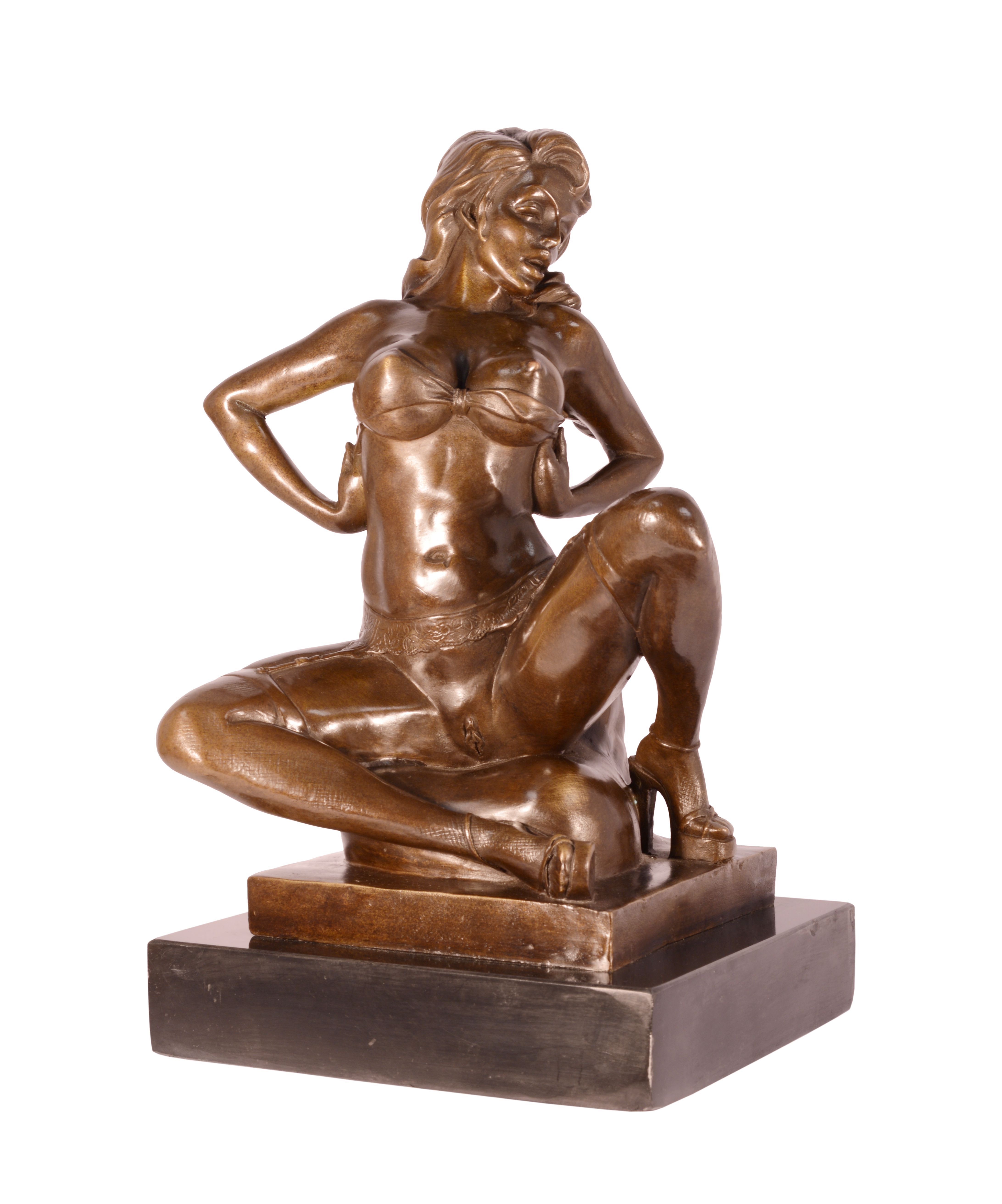 AN\u0020EROTIC\u0020BRONZE\u0020SCULPTURE\u0020OF\u0020SEMI\u0020NUDE\u0020FEMALE\u0020TAKING\u0020OFF\u0020HE