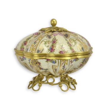 A BRONZE MOUNTED PORCELAIN BOX