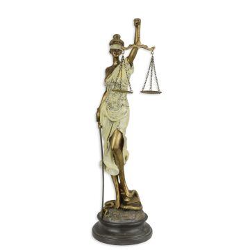EEN HARSBEELDJE VAN LADY JUSTICE