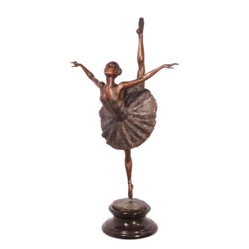 A BRONZE SCULPTURE OF A BALLET DANCER