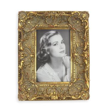 A RESIN PHOTO FRAME