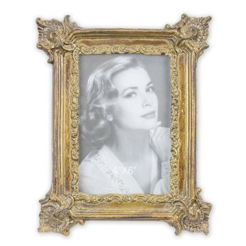 A RESIN PHOTO FRAME