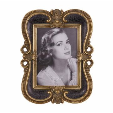 A RESIN PHOTO FRAME