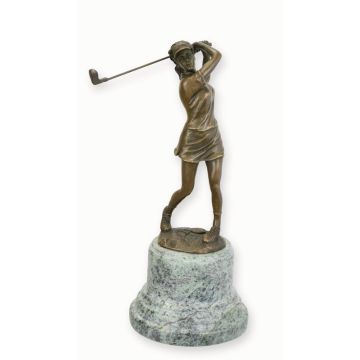 A BRONZE SCULPTURE OF A LADY GOLFER