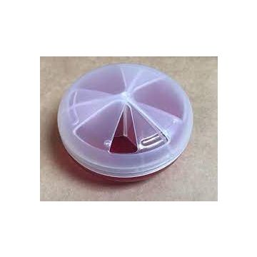 Pillendoos kunststof rond draaibaar deksel 3 vaks - rood