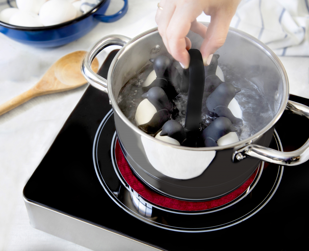 Peleg\u0020Design\u0020Egguins Peleg\u0020Design\u0020Egguins