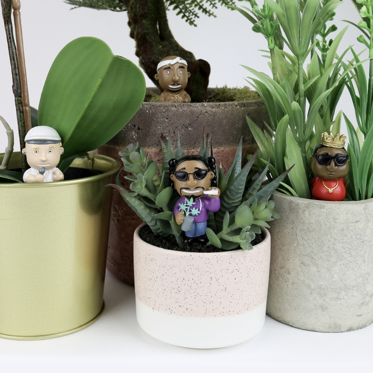 Gift\u0020Republic\u0020Rap\u0020Legends\u0020Gnome\u0020Planters\u000A\u000AGift\u0020Republic\u0020Rap\u0020Legends\u0020Gnome\u0020Planters