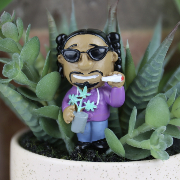 Gift\u0020Republic\u0020Rap\u0020Legends\u0020Gnome\u0020Planters\u000A\u000AGift\u0020Republic\u0020Rap\u0020Legends\u0020Gnome\u0020Planters