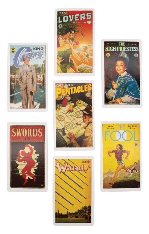 UPG\u0020Pulp\u0020Tarot\u0020Deck\u0020bevat\u002078\u0020sensationele\u0020kaarten