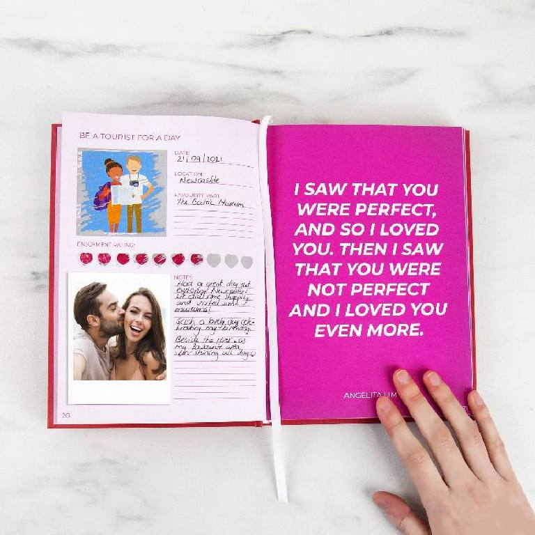 Gift\u0020Republic\u0020Krabbelboek\u0020\u002D\u0020Datums\u0020Editie