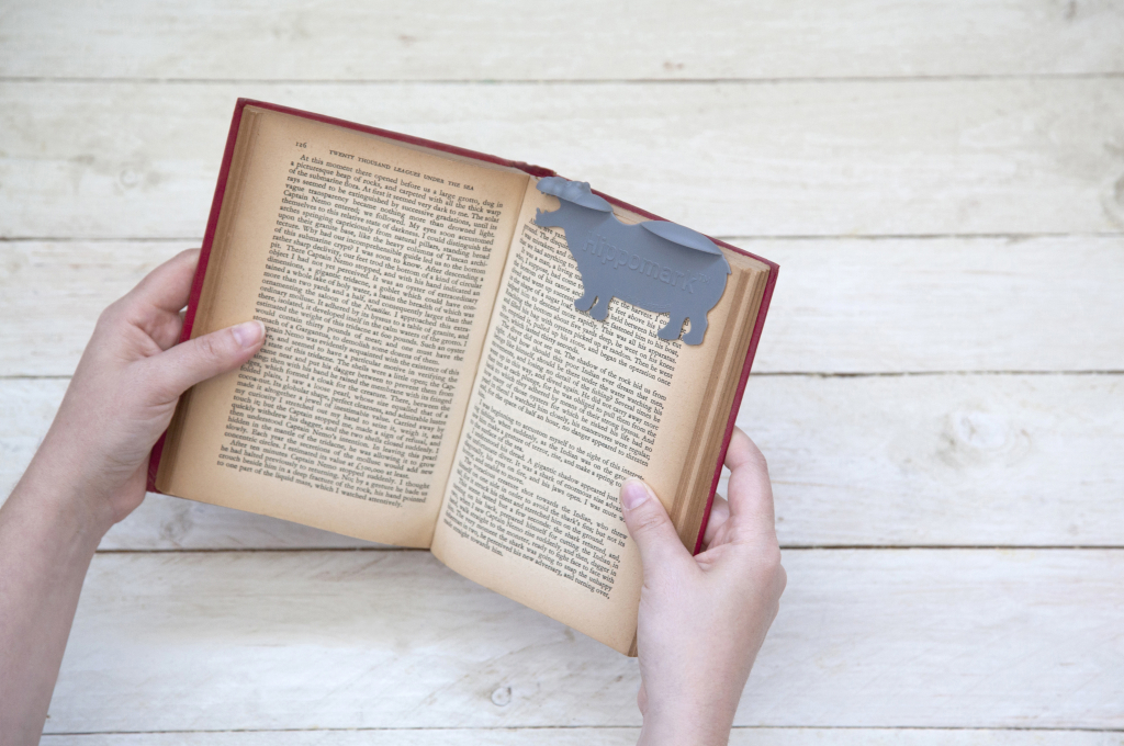 Peleg\u0020Design\u0020Hippomark\u0020wordt\u0020vertaald\u0020naar\u0020het\u0020Nederlands.