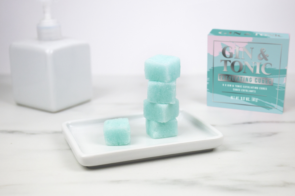 Gift\u0020Republic\u0020Exfoliation\u0020Cubes\u0020Gin\u0020and\u0020Tonic\u000A\u000AGift\u0020Republic\u0020Exfoliatieblokjes\u0020Gin\u0020en\u0020Tonic