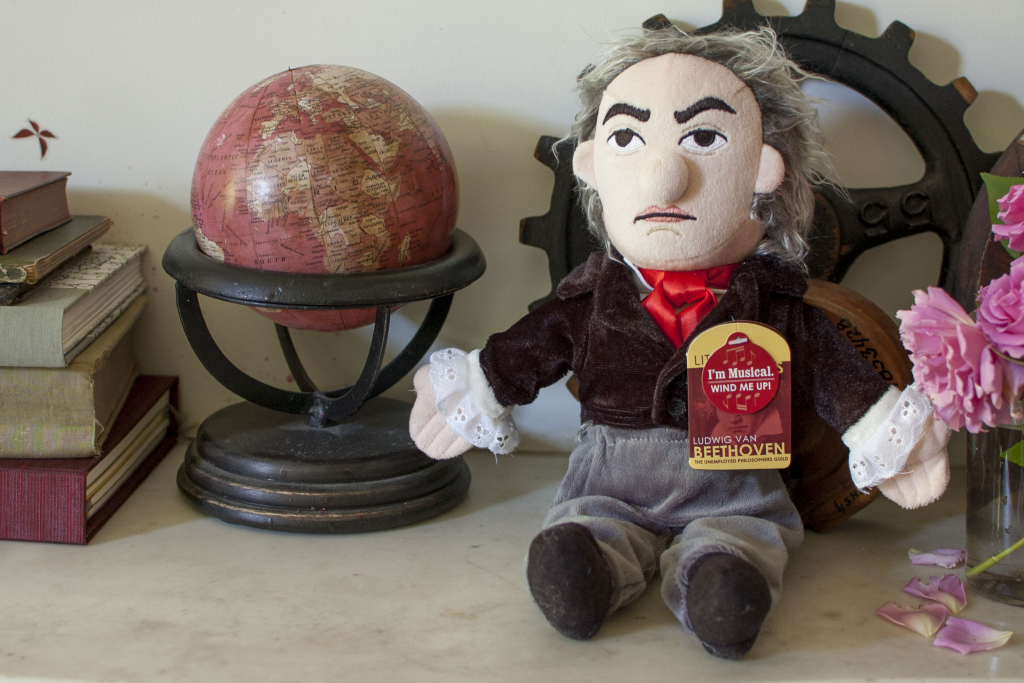 UPG\u0020Music\u0020L.Thinker\u0020\u002D\u0020Beethoven