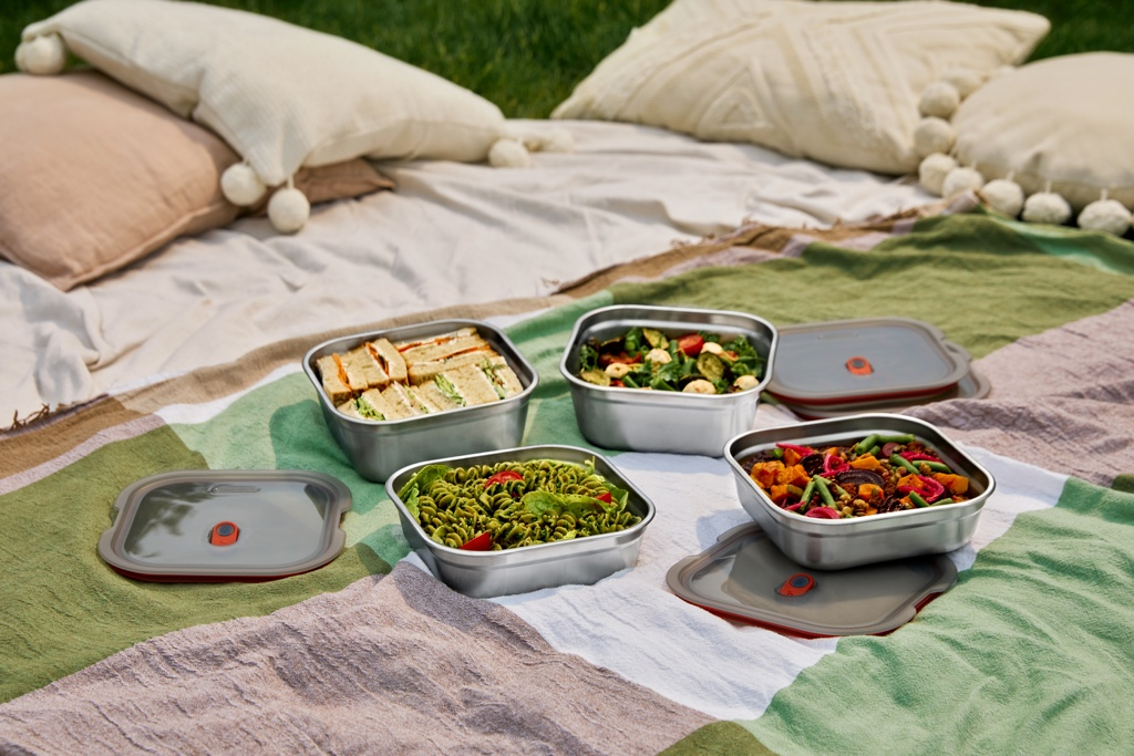 Zwart\u002BBlum\u0020Stalen\u0020Voedselbox\u0020Vierkant\u0020\u002D\u0020195x189x58mm\u0020\u002D\u0020Grijs\u002FRood