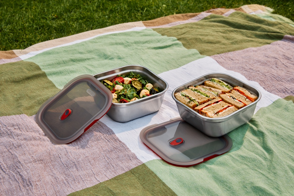 Zwart\u002BBlum\u0020Stalen\u0020Voedselbox\u0020Vierkant\u0020\u002D\u0020195x189x77mm\u0020\u002D\u0020Grijs\u002FRood