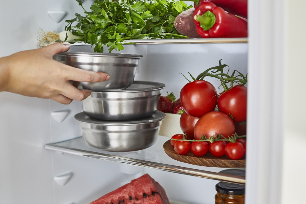 Zwart\u002BBlum\u0020Stalen\u0020Voerbak\u0020Groot\u0020\u002D\u0020\u00D8170mm\u0020\u002D\u0020H\u002081mm\u0020\u002D\u0020Grijs\u0020\u002F\u0020Rood