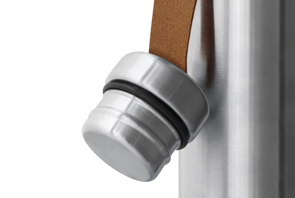 Zwarte\u0020Black\u002BBlum\u0020Ge\u00EFsoleerde\u0020Waterfles\u0020\u002D\u00200,5\u0020liter\u0020\u002D\u0020Zwart