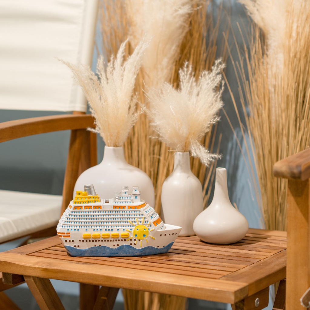 Spaarpot\u0020cruiseschepen\u0020van\u0020poly\u0020kleurrijk\u0020\u0028B\u002FH\u002FD\u0029\u002020x11x7cm