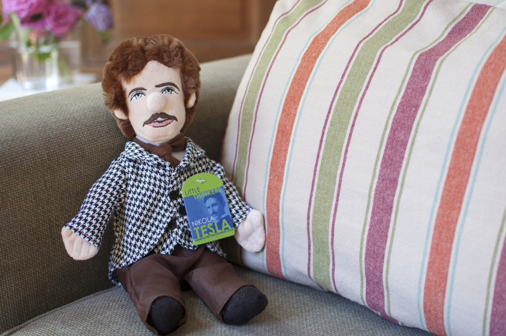 UPG\u0020L.Thinker\u0020\u002D\u0020Tesla UPG\u0020L.Thinker\u0020\u002D\u0020Tesla